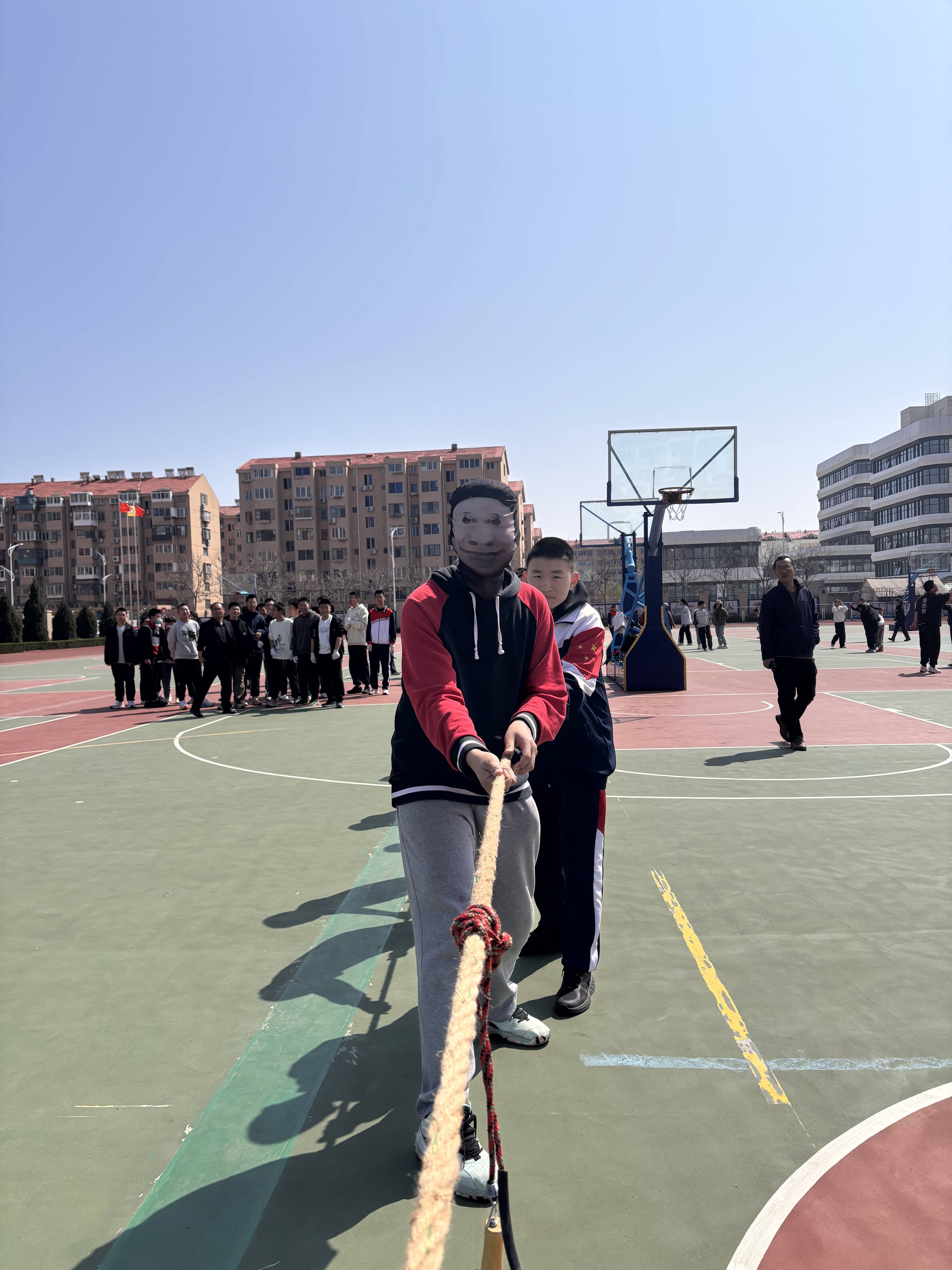 -队伍士气高昂，将在联赛中迎接新的挑战的简单介绍