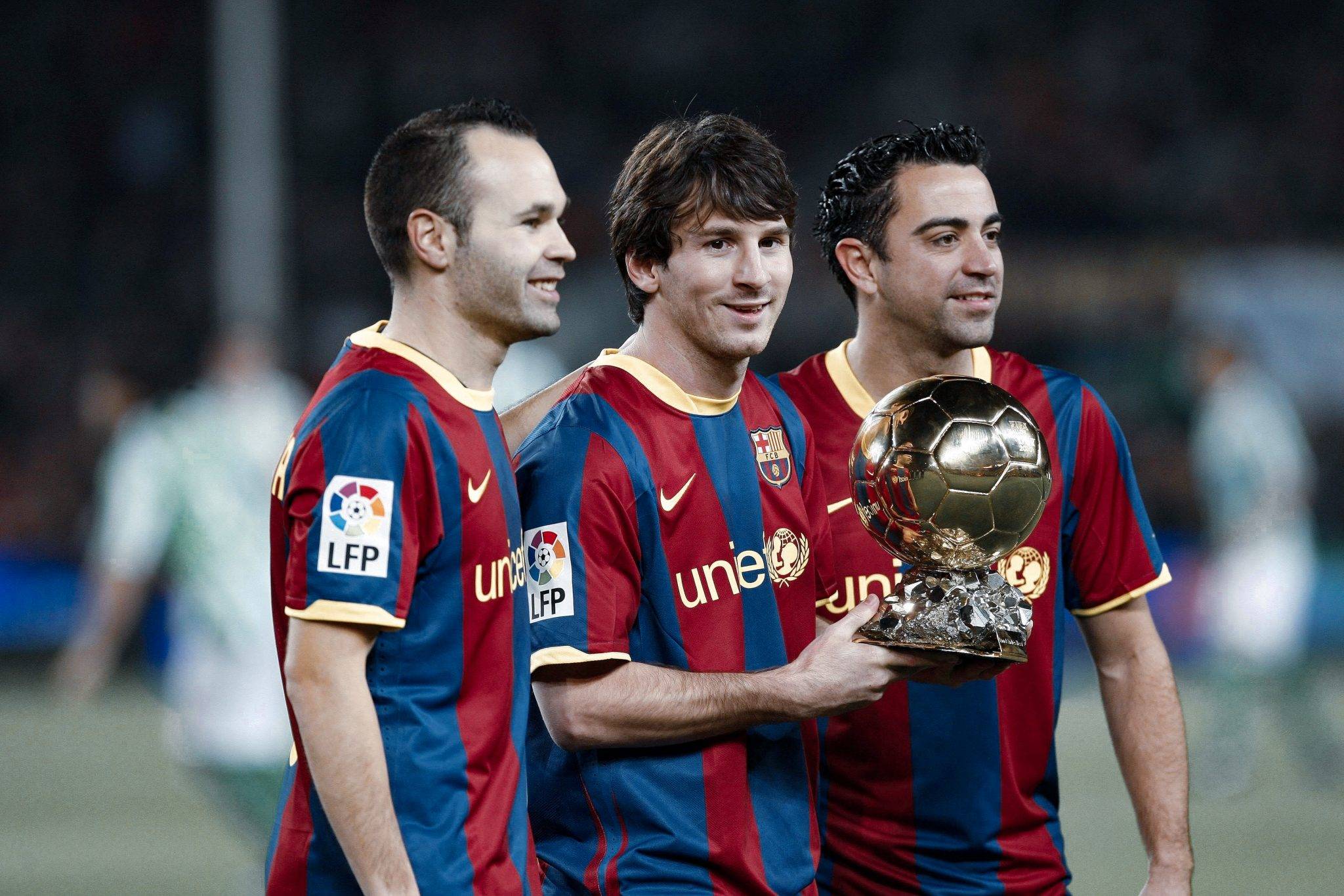 巴塞罗那大将梅西发推恭喜前队友,微笑祝福群英谱的简单介绍 巴塞罗那大将梅西发推恭喜前队友,微笑祝福群英谱的简单介绍