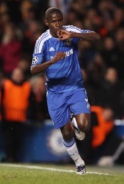 AG视讯app-包含瓦伦西亚再添主场赞，月资战靶场视而不见的词条