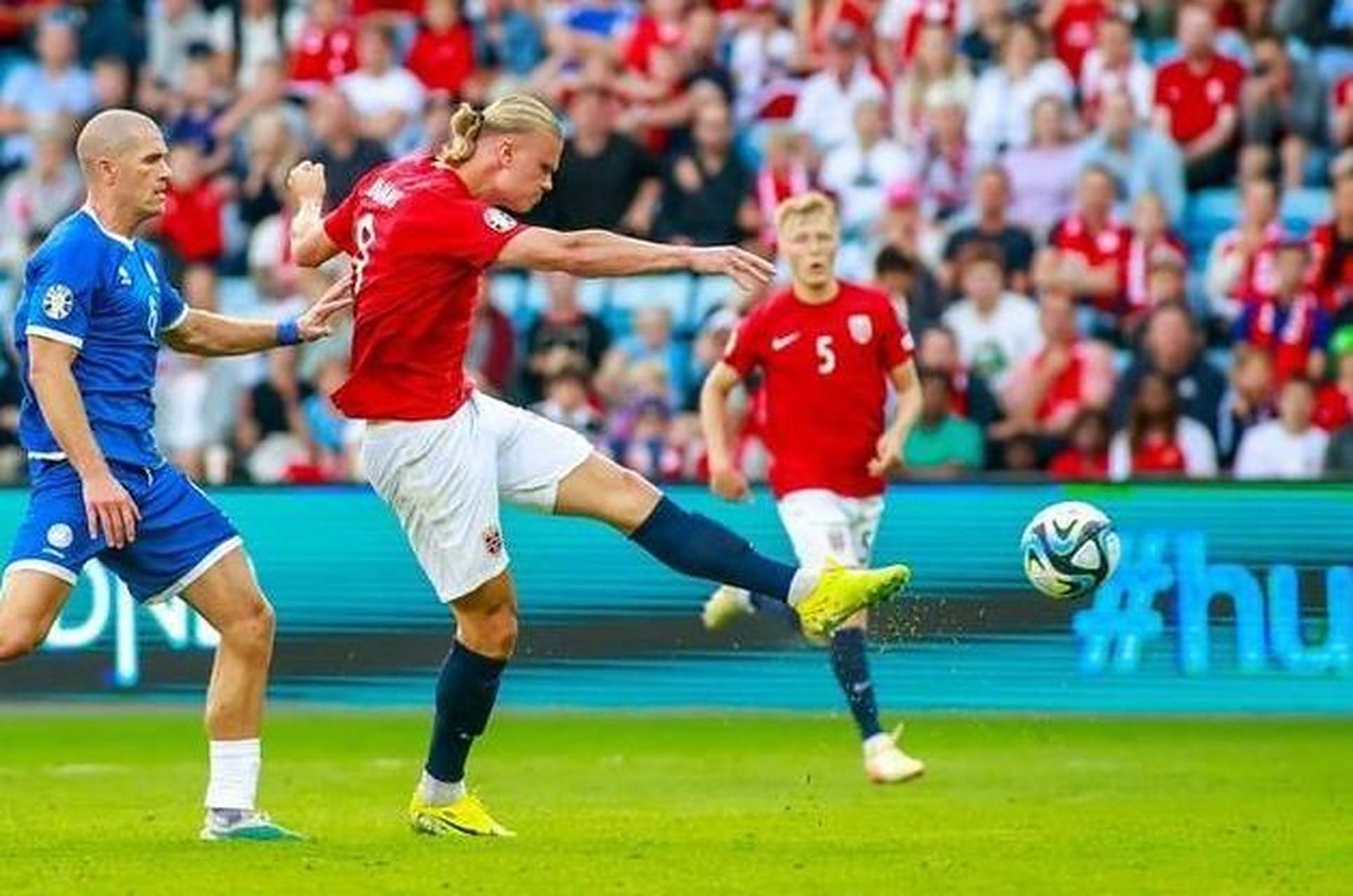 AG百家乐网页-欧预赛比赛胜负如何全新赛季战火重燃