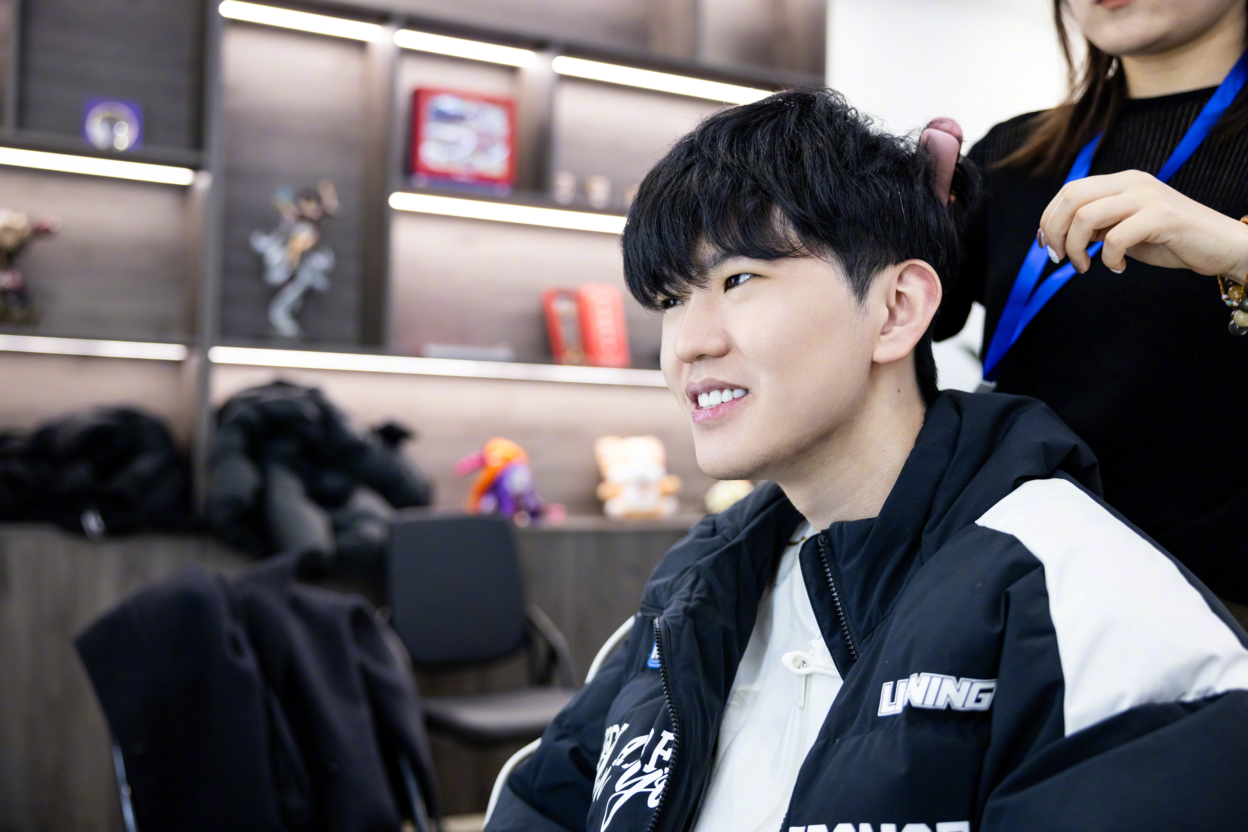 -C9绝杀WBG，Canyon开启传奇时刻鏖战多局八强赛，留下经典瞬间