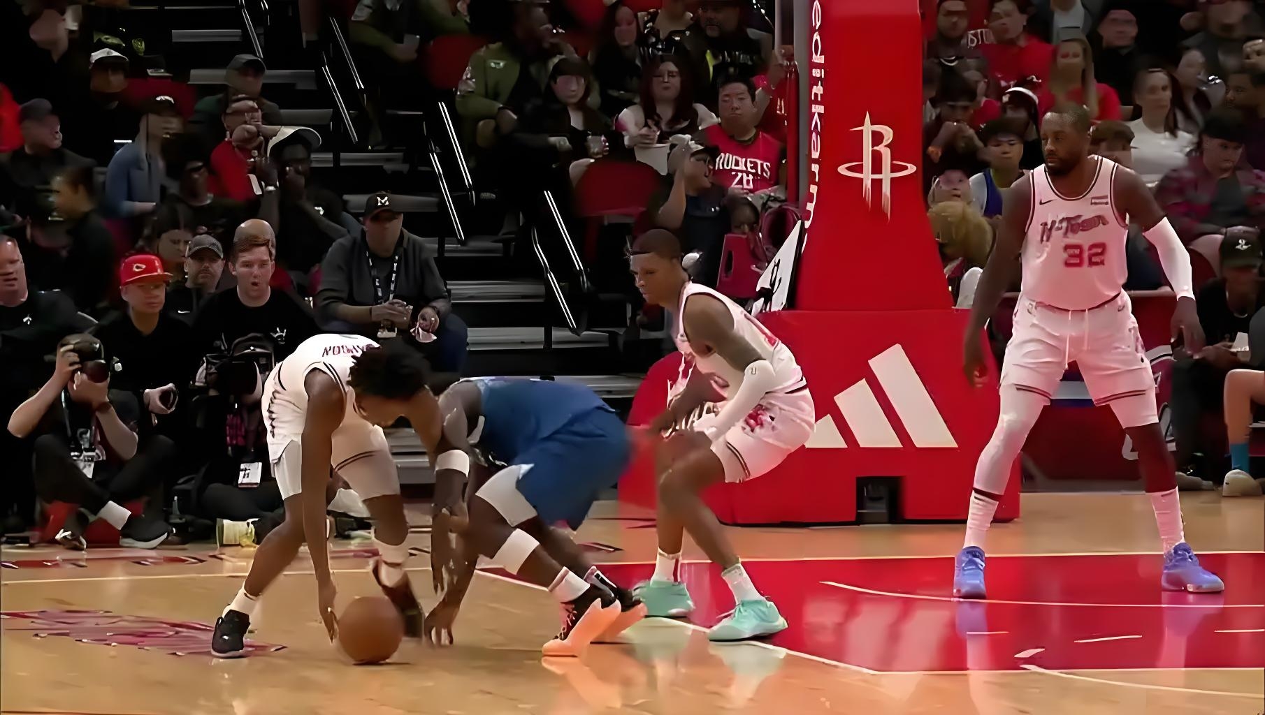 -火箭负于森林狼，遭受失利