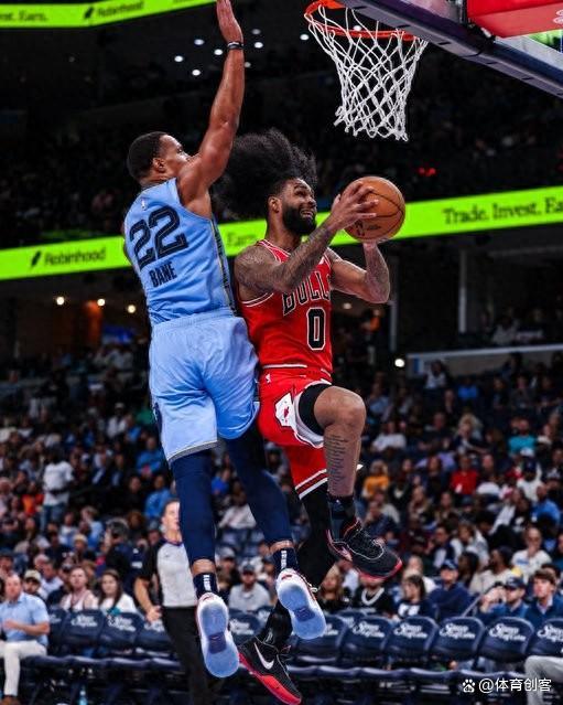 灰熊主场不敌雄鹿，字母哥砍下35分