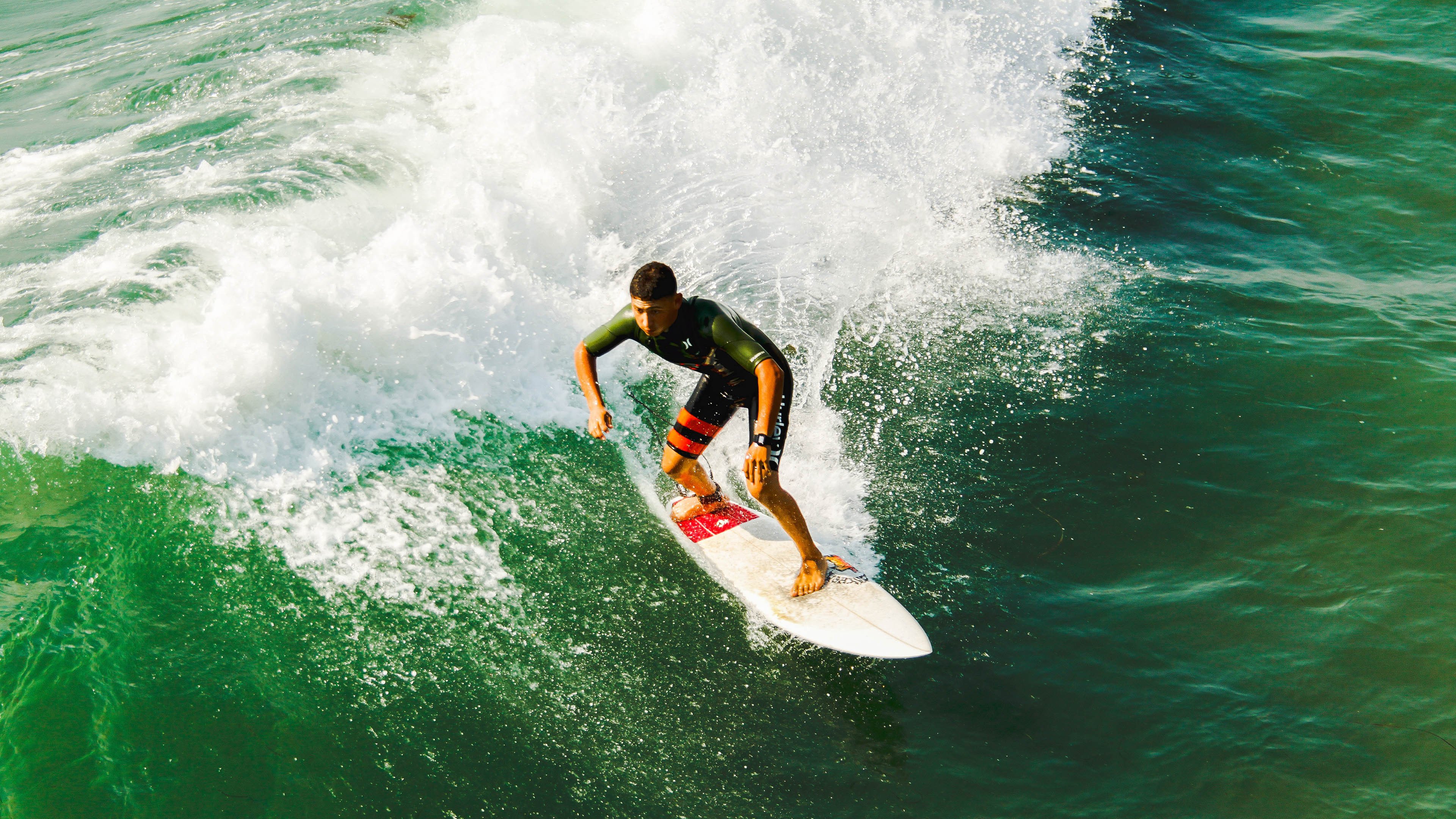 终局之舞，记忆之锚，当莫德里奇的右脚画下摩纳哥与安哥拉的命运分界线