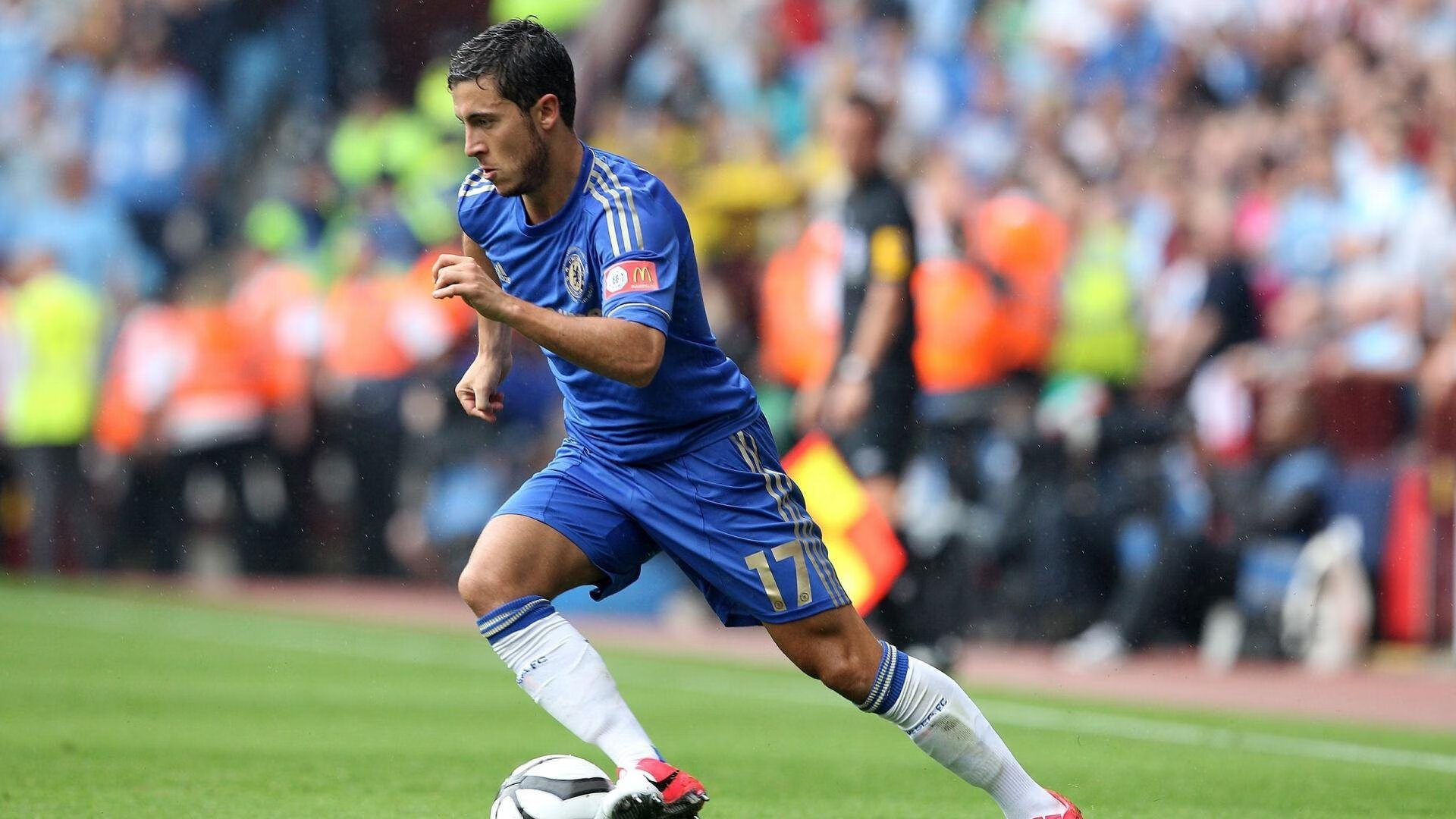 撕裂之夜，当阿圭罗的阴影笼罩欧洲之巅—记一场压制级的决赛加冕