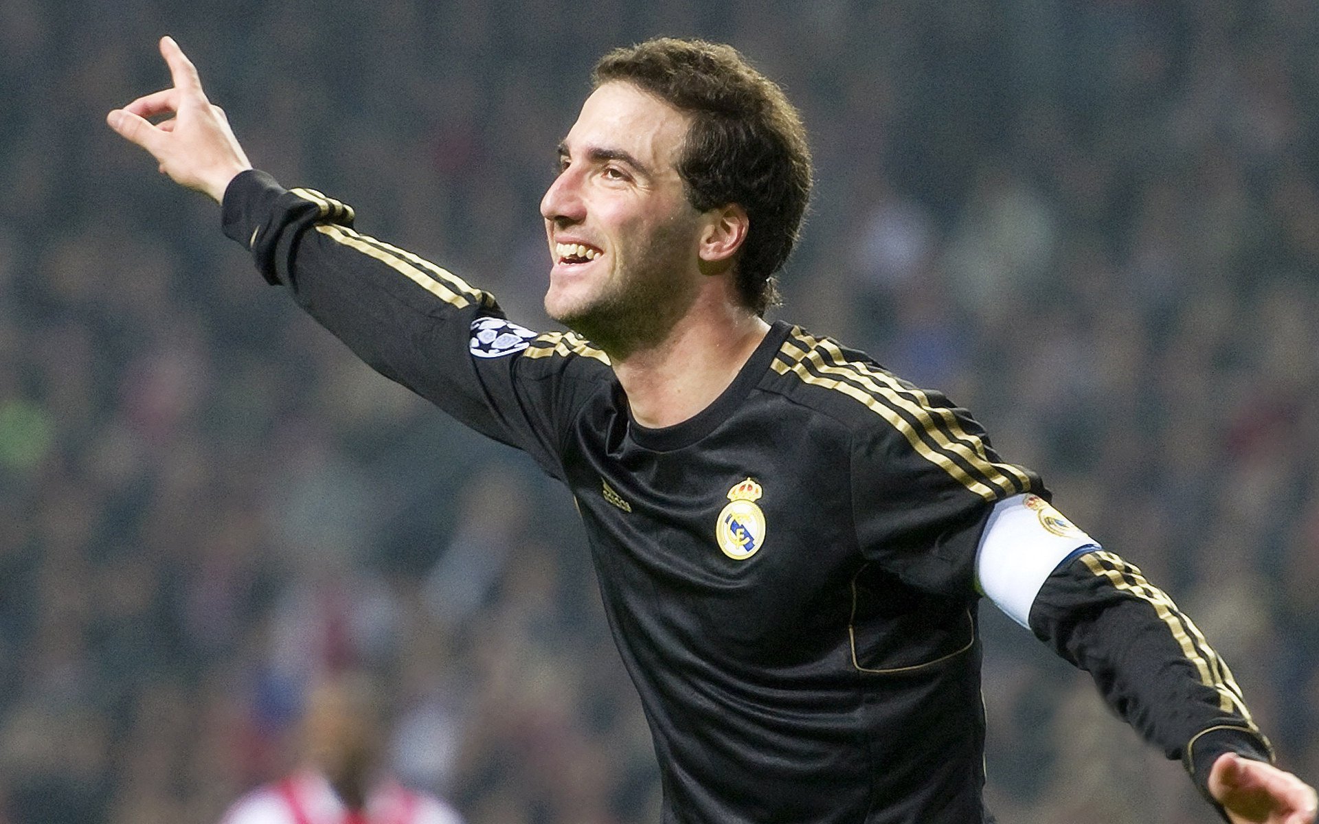 钢铁骑士,当哈弗茨扛起摇摇欲坠的西班牙战车